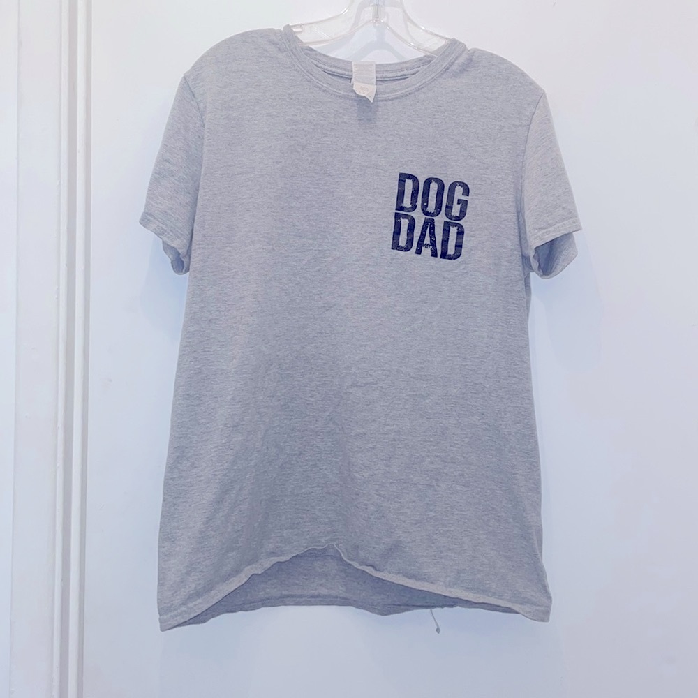 Dog dad short sleeve T-shirt in gray by Gildan